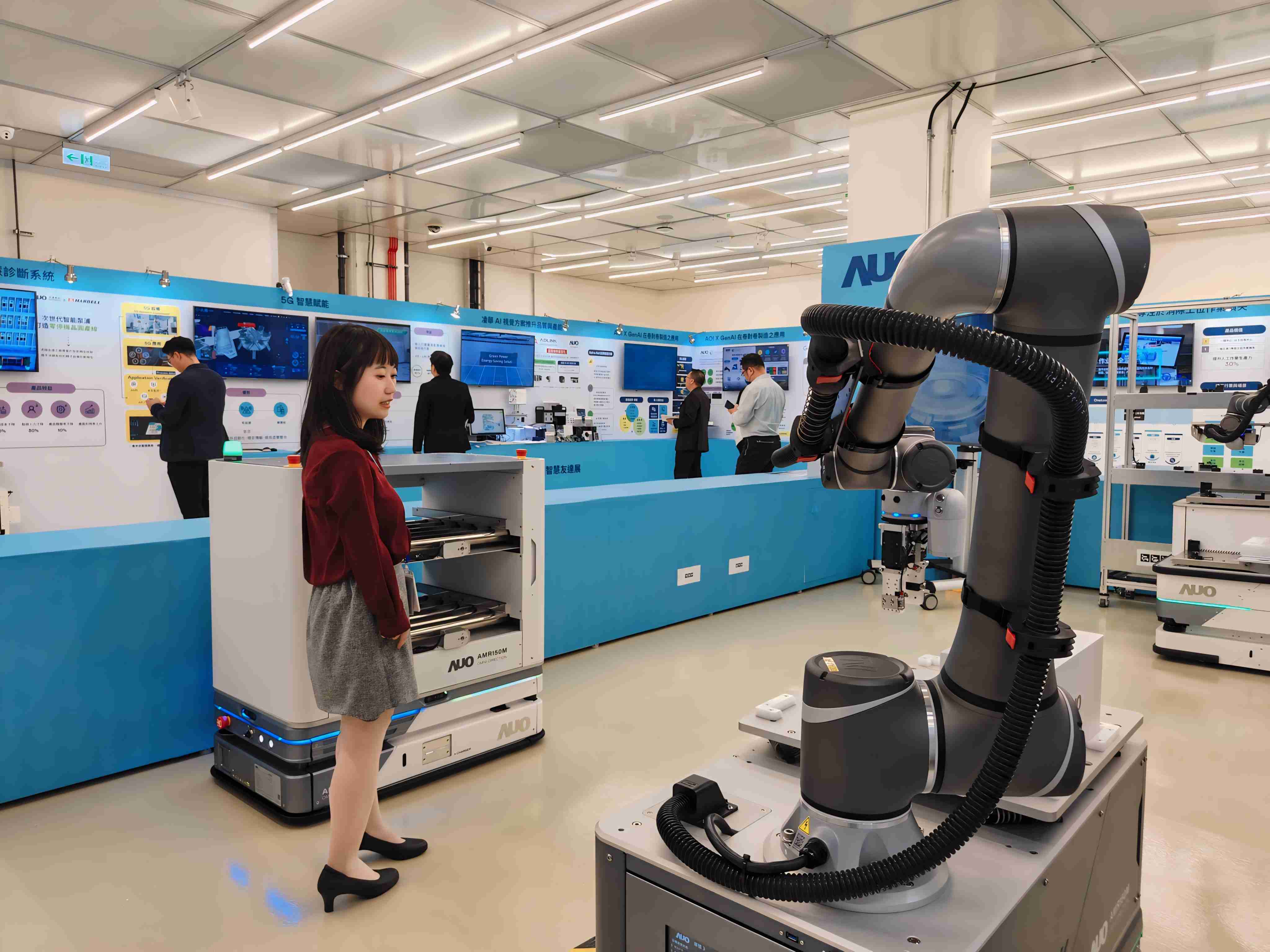 2024智能JDB电子展邀集生态圈伙伴共同参展，，，从数字应用、、、、净零减碳到能源发展，，，创造全方位永续商机，，，，携手生态圈伙伴迈向永续未来